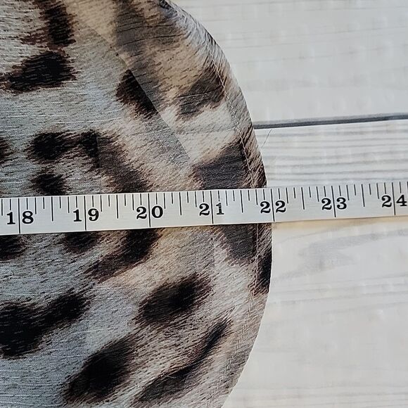 I.N.C. Leopard Print V-Neck Women's Top Size 14 - Picture 11 of 11